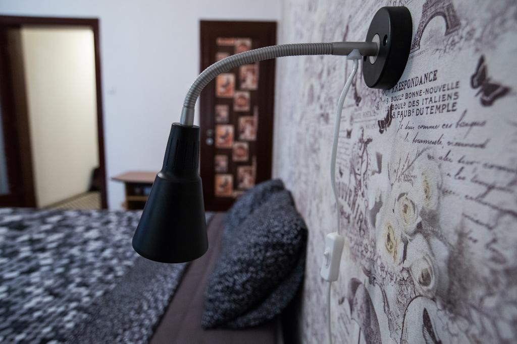 Cismigiu Garden Studio Lejlighed Bukarest Eksteriør billede
