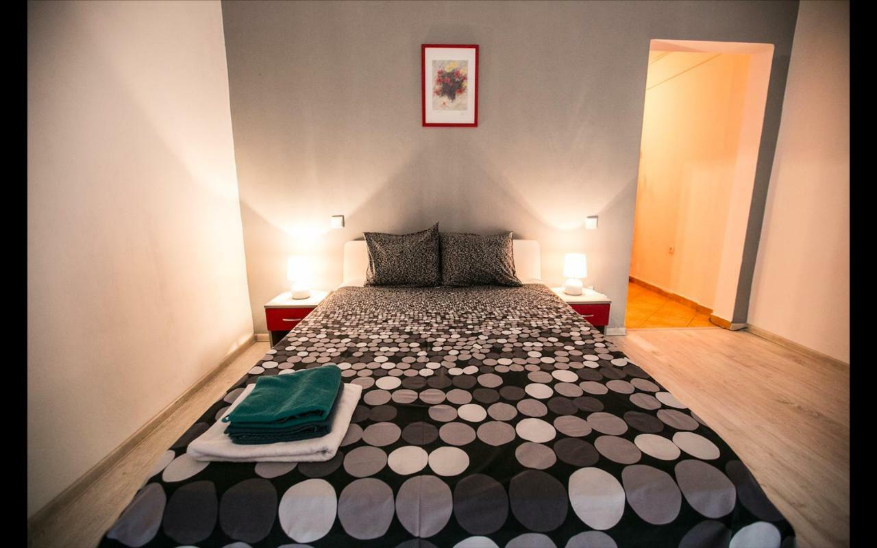Cismigiu Garden Studio Lejlighed Bukarest Eksteriør billede