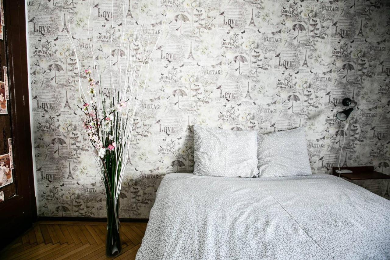 Cismigiu Garden Studio Lejlighed Bukarest Eksteriør billede